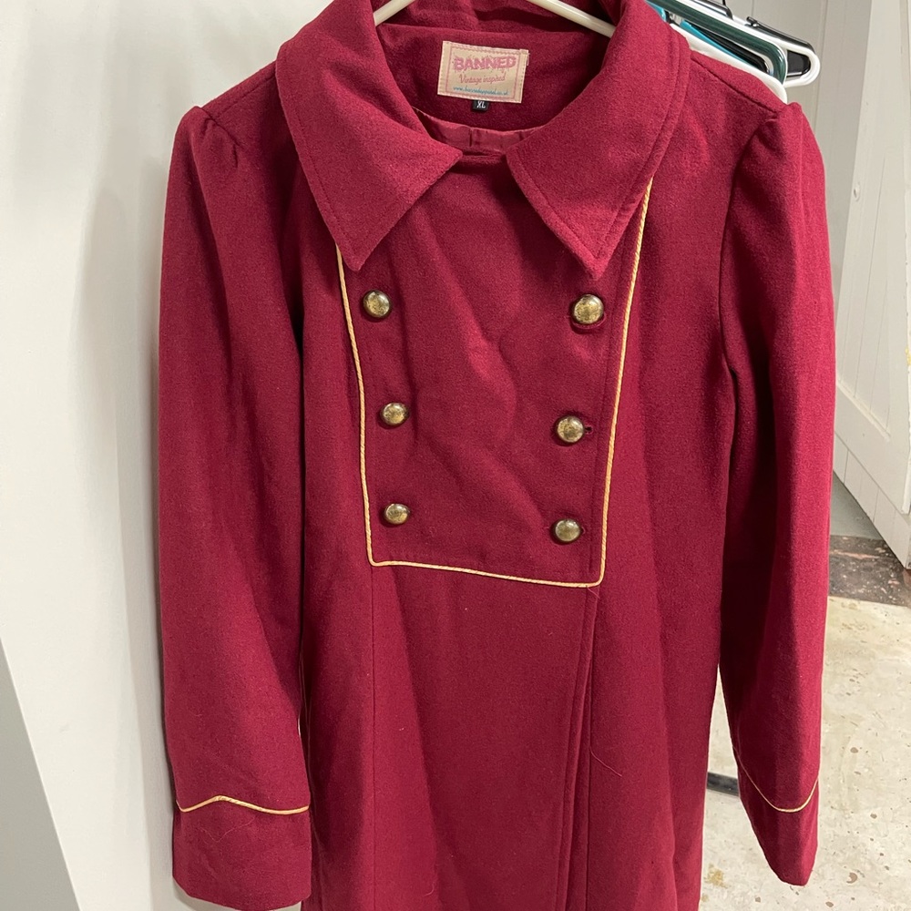 Vintage Trench Coat deep maroon red XL